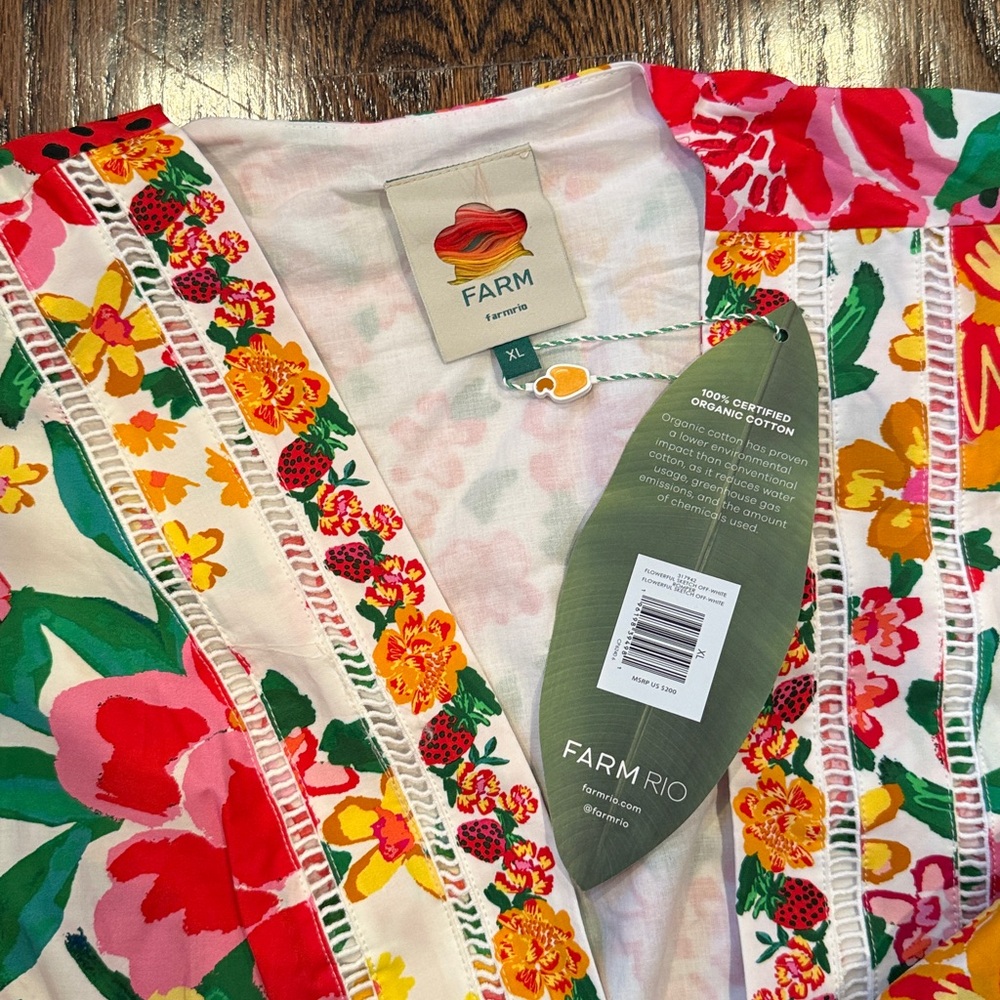 NWT Farm Rio off white v neck flowerful sketch romper, XL - Picture 7 of 8